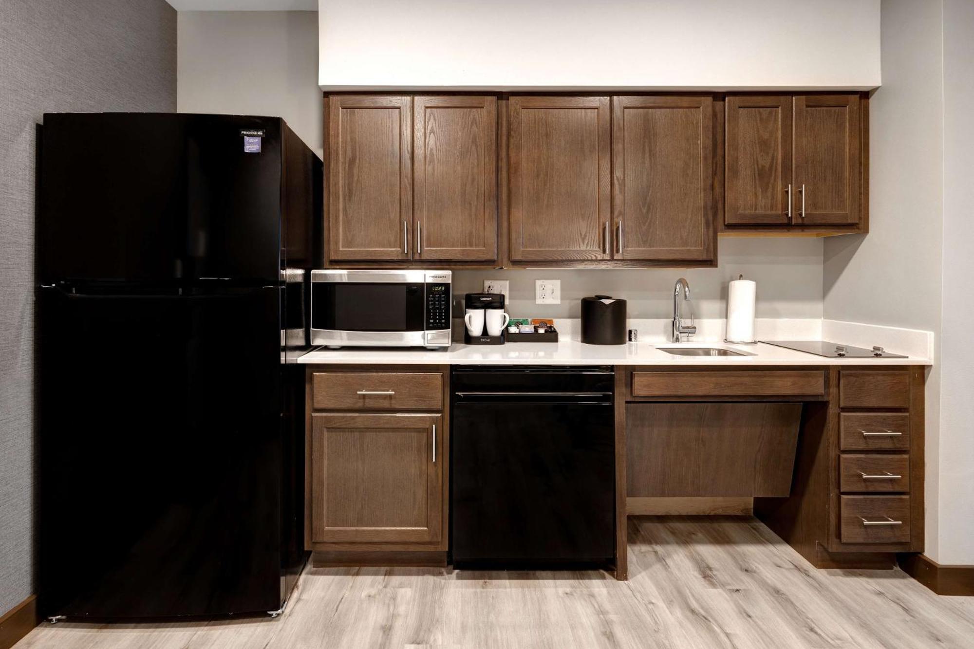 Homewood Suites By Hilton Oak Creek Milwaukee Kültér fotó