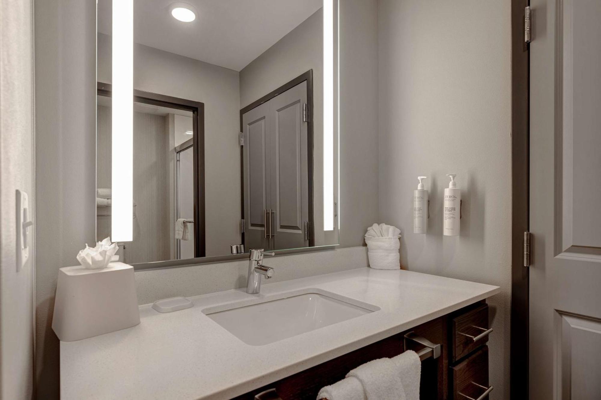 Homewood Suites By Hilton Oak Creek Milwaukee Kültér fotó